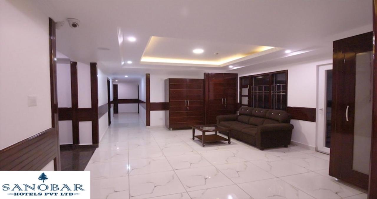 Hotel White Grand Shimla - In City Centre - A Centrally Ac Hotel Exterior photo