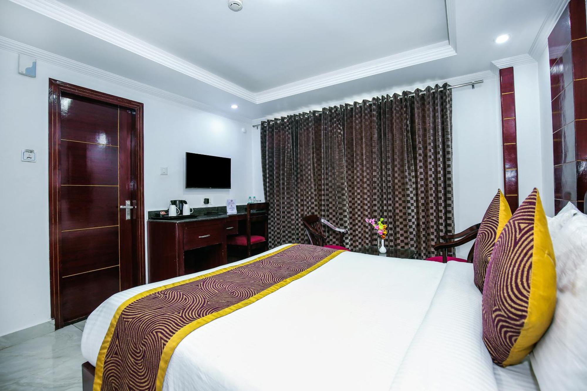 Hotel White Grand Shimla - In City Centre - A Centrally Ac Hotel Exterior photo